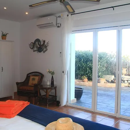 Bed and breakfast Beniarres In Moraira